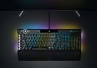 A full-sized Corsair keyboard (Image via Corsair)